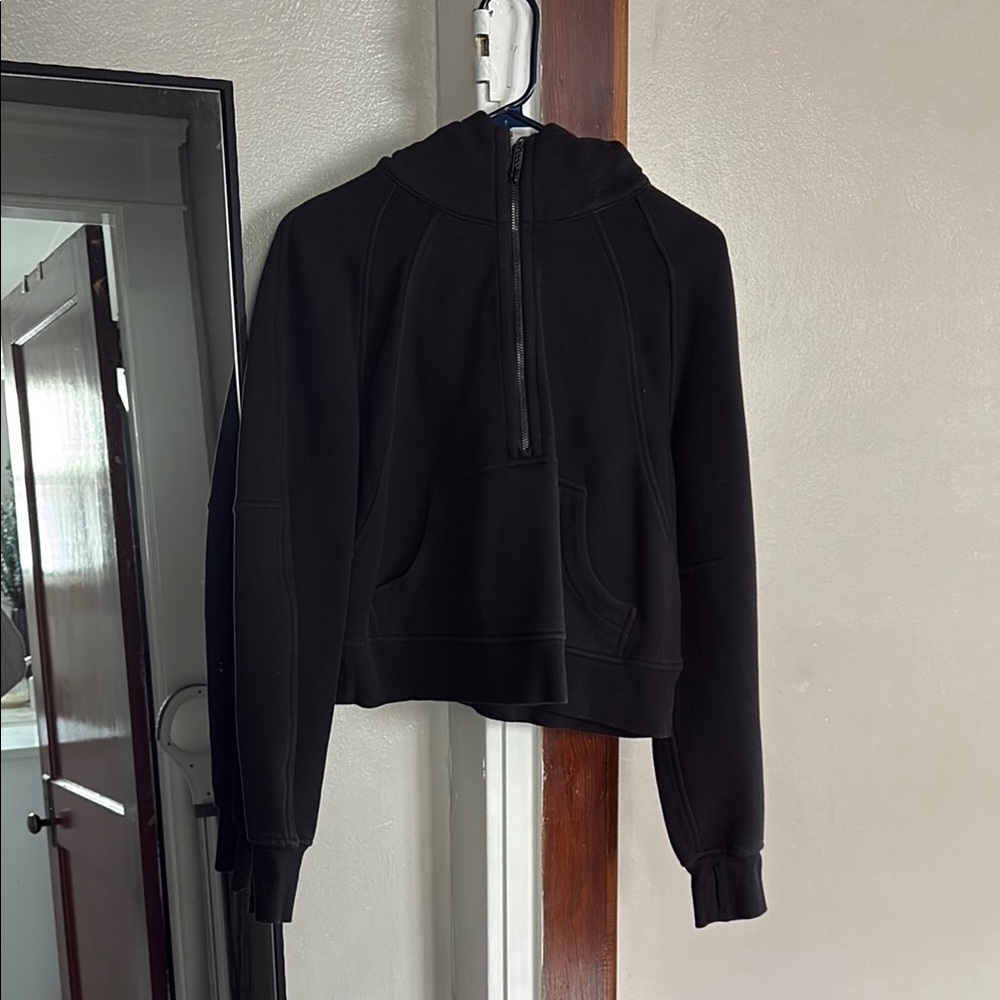 Lululemon Scuba half zip hoodie
